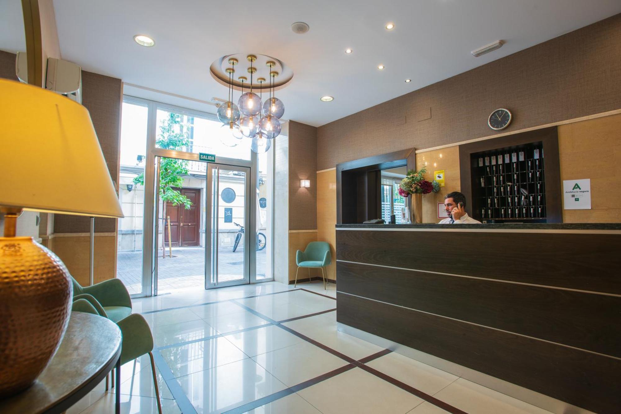 Hotel Sur Málaga Bagian luar foto